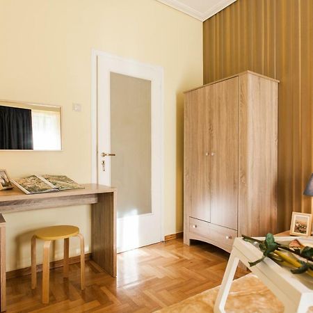 Private Central View Rooms In Apartment Near To Acropolis Metro Station Atina Dış mekan fotoğraf