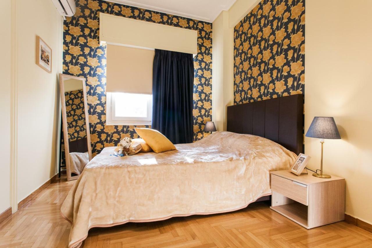 Private Central View Rooms In Apartment Near To Acropolis Metro Station Atina Dış mekan fotoğraf
