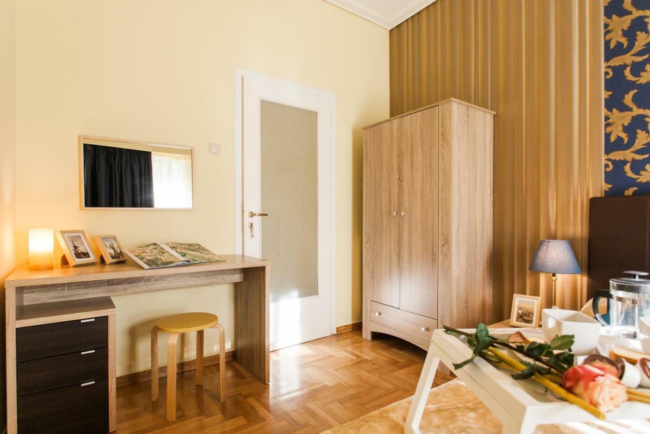 Private Central View Rooms In Apartment Near To Acropolis Metro Station Atina Dış mekan fotoğraf