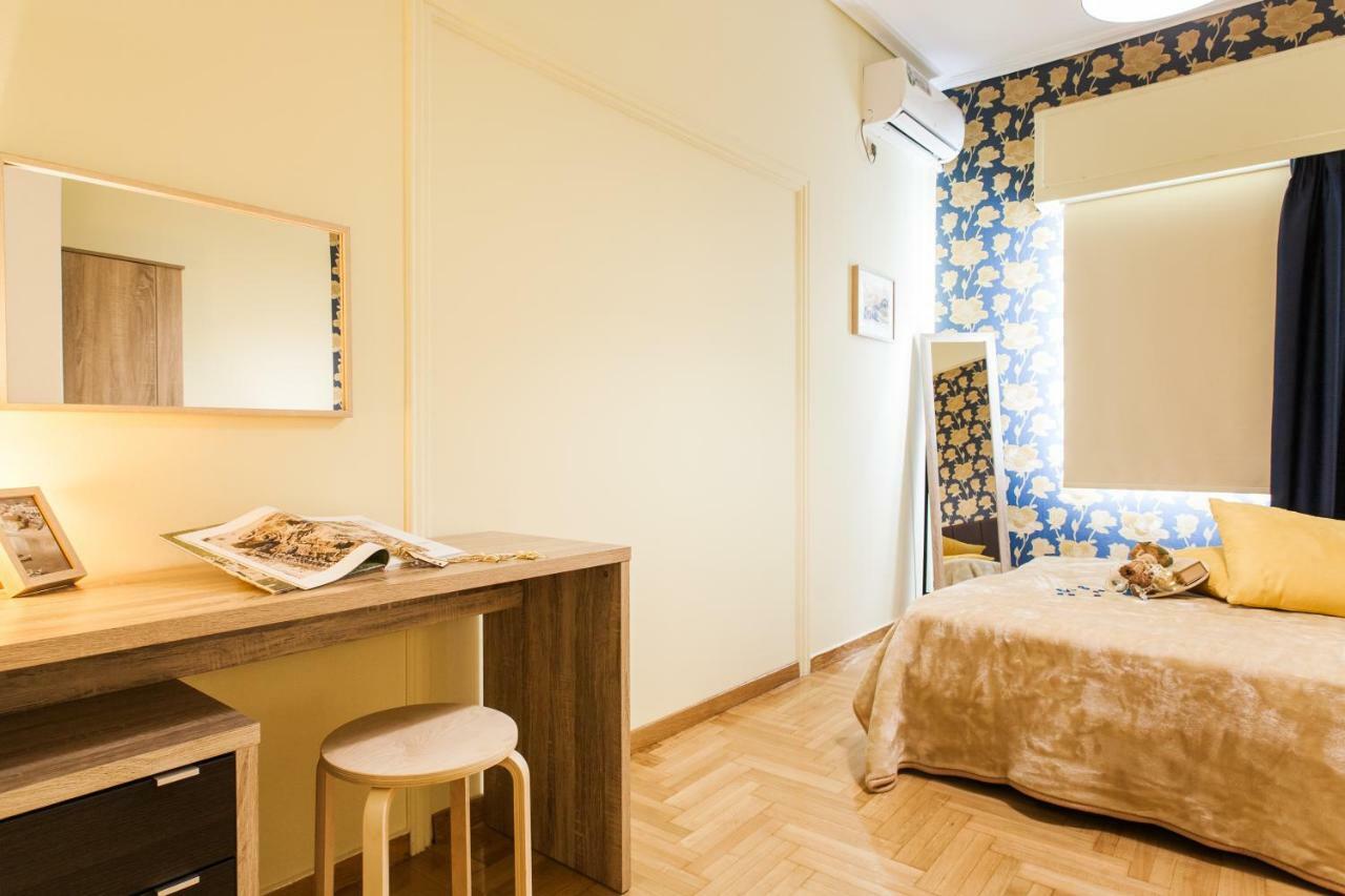 Private Central View Rooms In Apartment Near To Acropolis Metro Station Atina Dış mekan fotoğraf